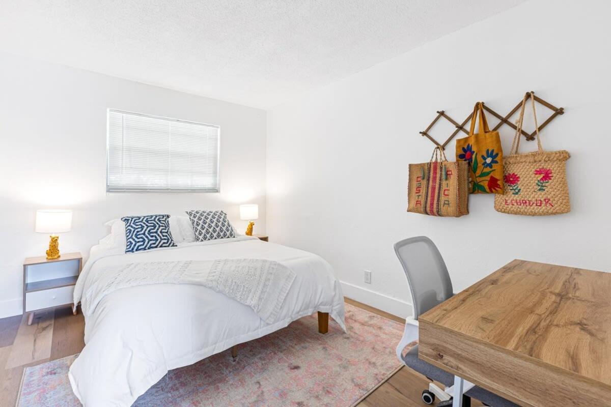 Lovely 2 Bedroom Condo In Sailboat Bend Fort Lauderdale Extérieur photo